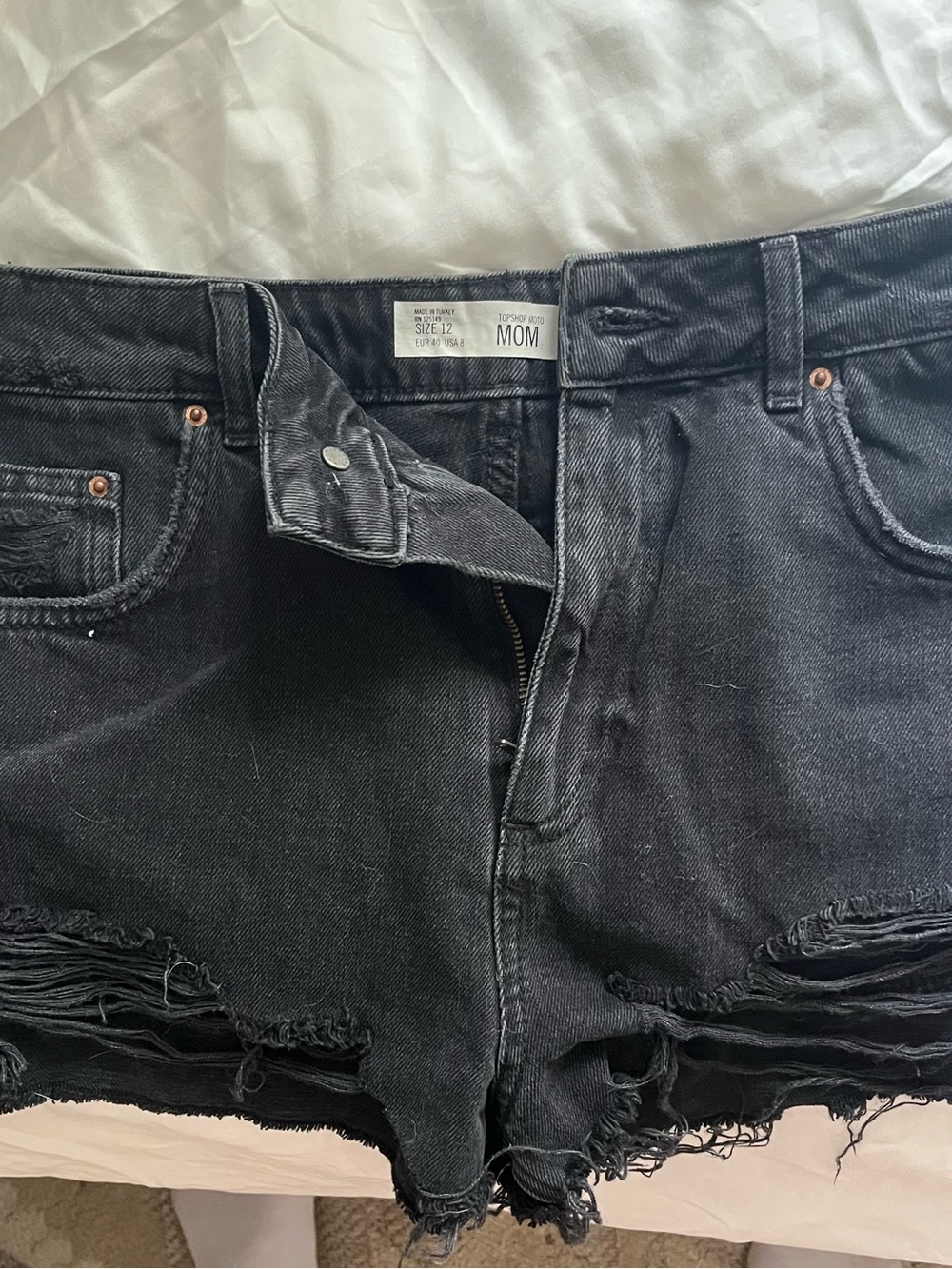 Topshop Black Distressed Mom Jean Shorts size 8